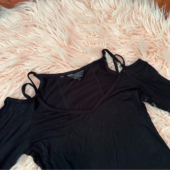 Guess Open Shoulder Top - Picture 3 of 5